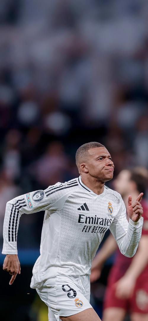 利物浦1-0送国米两连败！升至欧冠第八，索博绝杀，维尔茨造点球