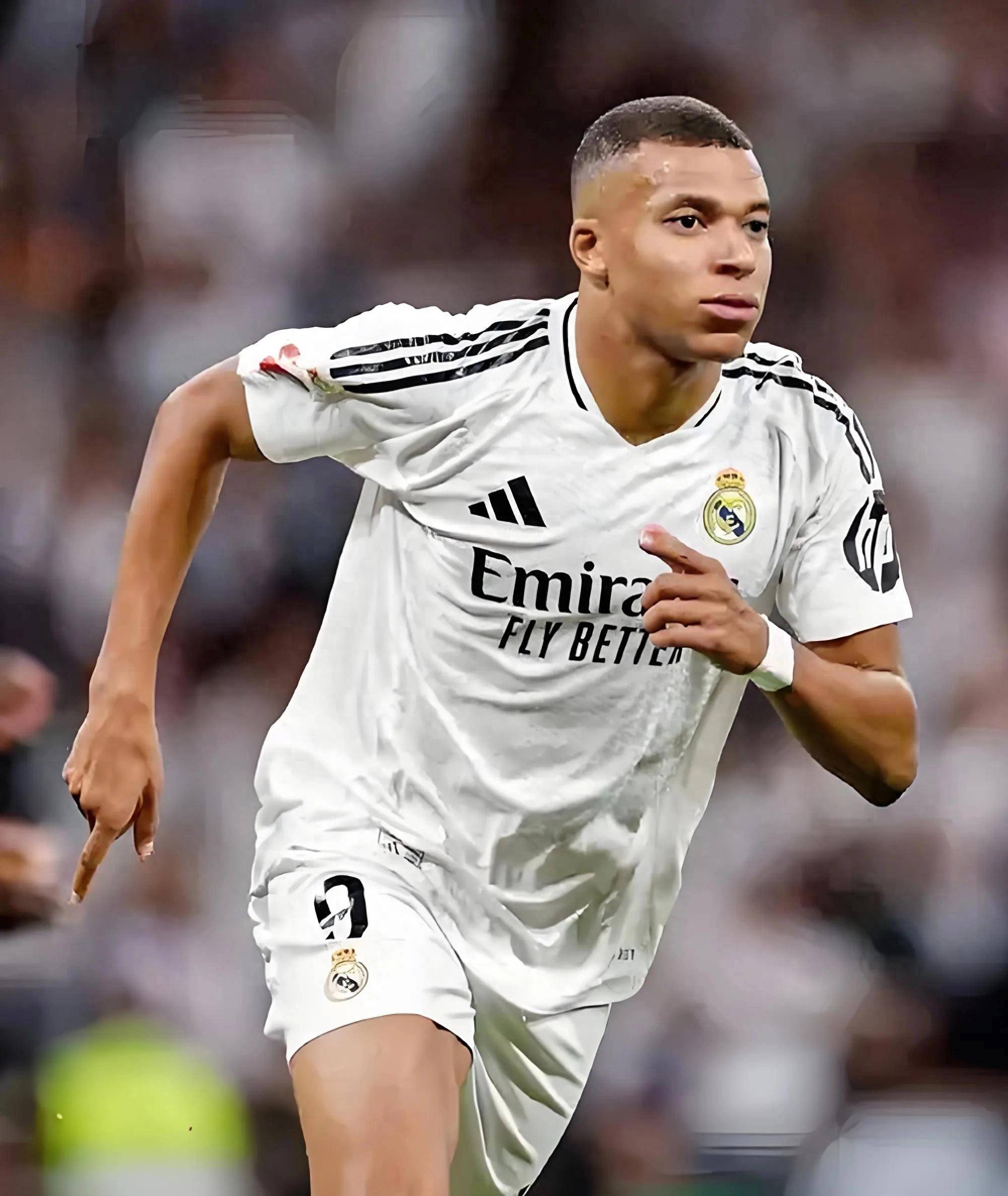 施洛特贝克：等到伤员都回归，我们可以击败任何球队