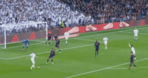 记者：切尔西中场霍尔加盟埃弗顿的转会费为2400万镑+浮动