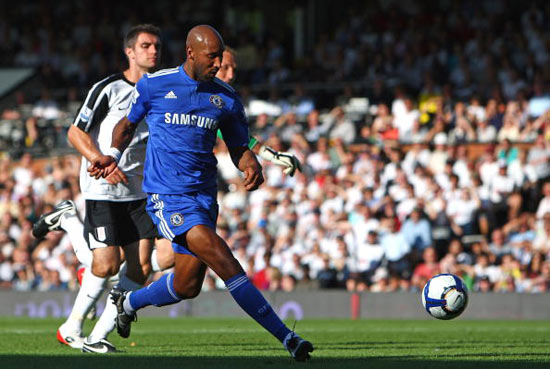 近8次代表西班牙出战正式比赛，奥亚萨瓦尔贡献7球6助攻