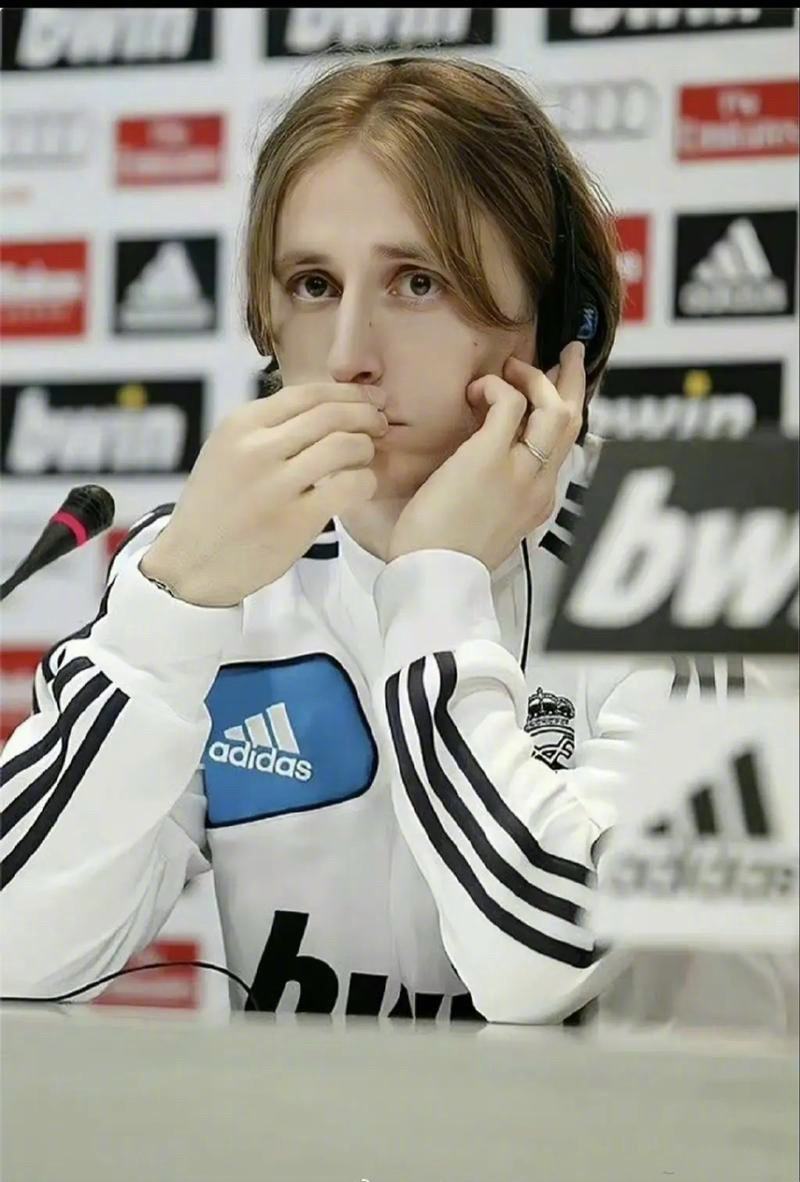 旅欧U16球员金昱成：我个人还有进步空间，到正赛不怕对手