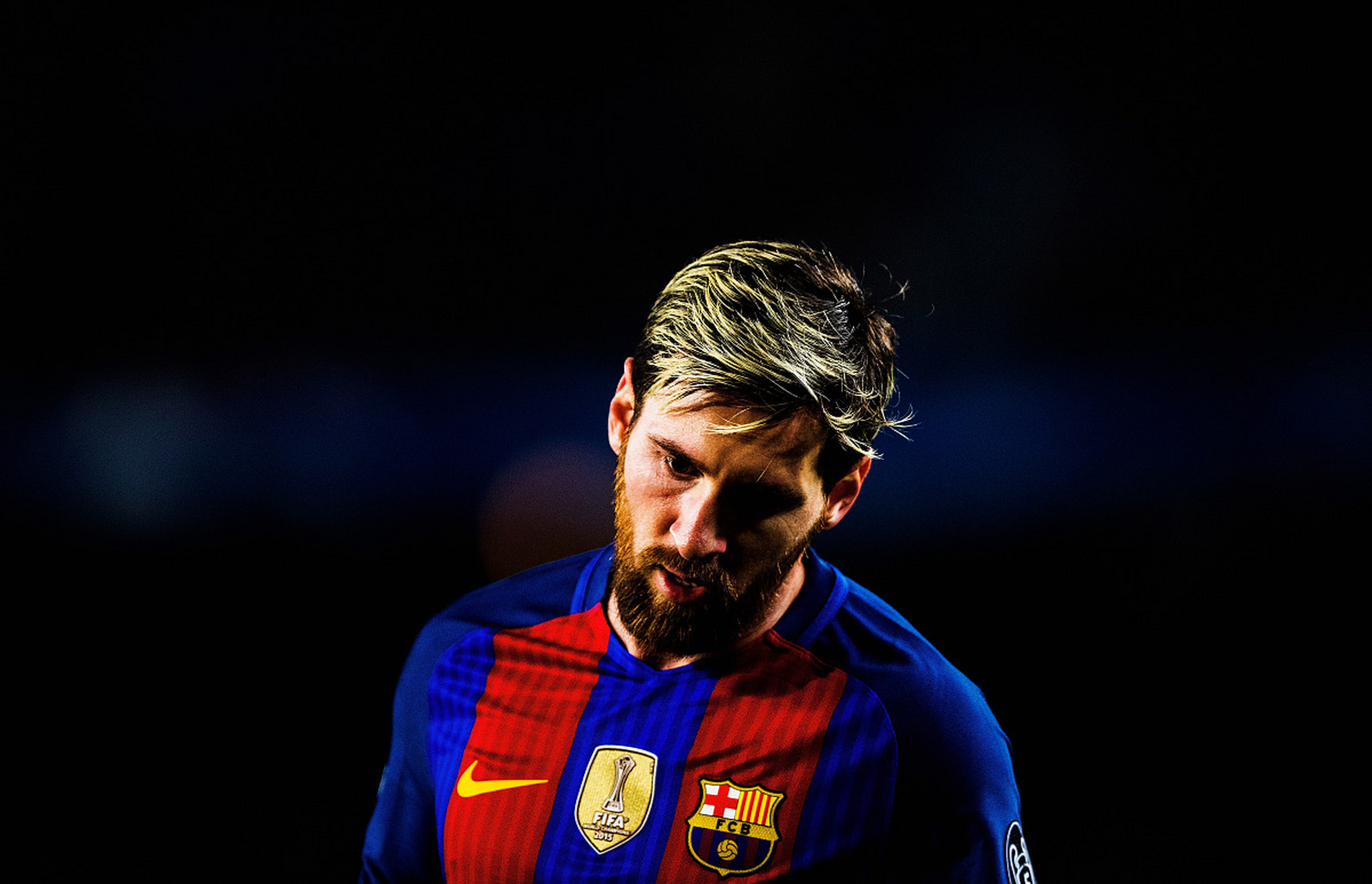 AR扑克桌2025年销量增长120%