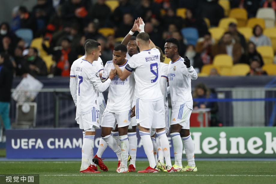 上轮下蛋导致丢球！官方：大阪钢巴门将一森纯拇指骨折