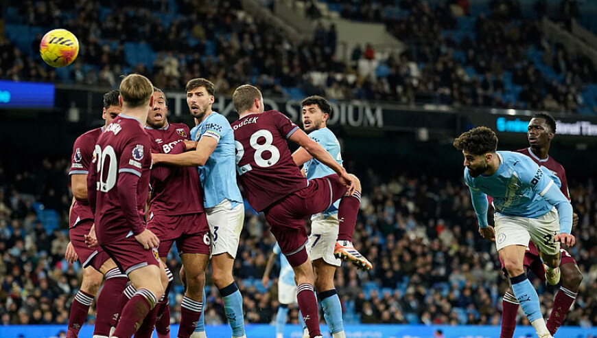 莱万：现在最好不要谈论亚马尔；合同的事我不着急